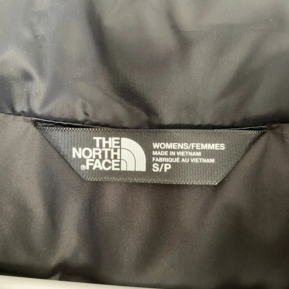 Black North Face Vest! - Picture 3 of 4
